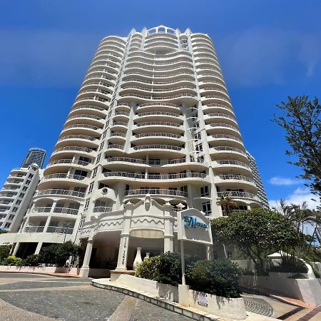 Stunning 2 Bedroom Ocean View Apartment Gold Coast Bagian luar foto