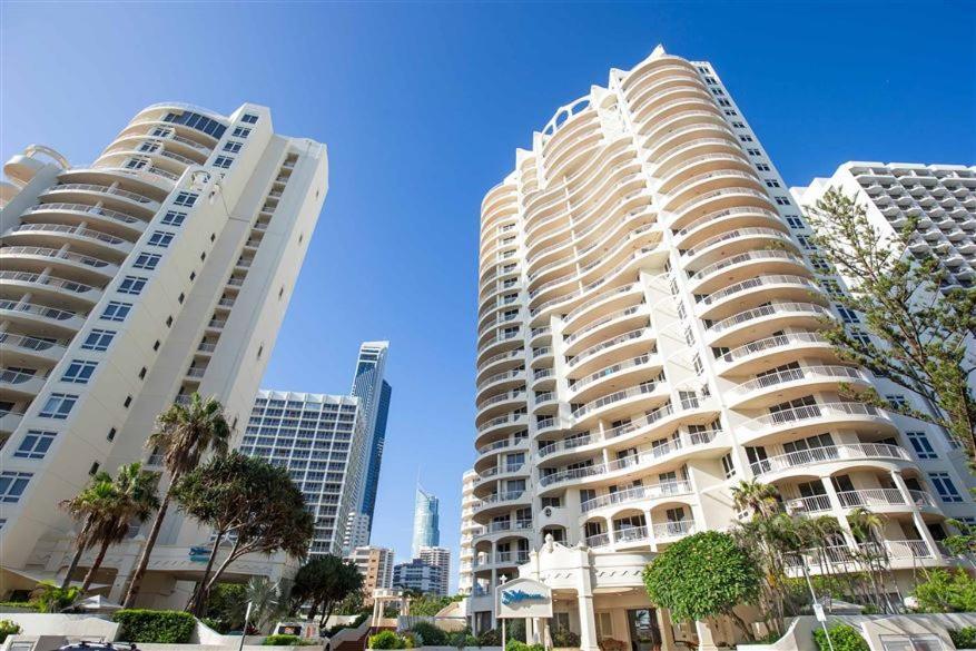 Stunning 2 Bedroom Ocean View Apartment Gold Coast Bagian luar foto