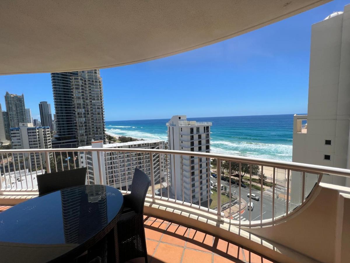 Stunning 2 Bedroom Ocean View Apartment Gold Coast Bagian luar foto